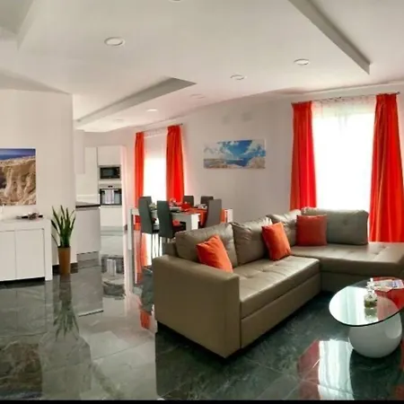 Central, Fully Equipped Modern Apartment - 2 L-Imgarr Exterior photo