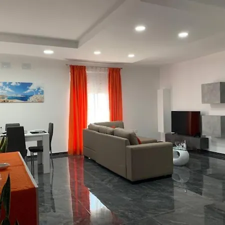Central, Fully Equipped Modern Apartment - 2 L-Imgarr Exterior photo