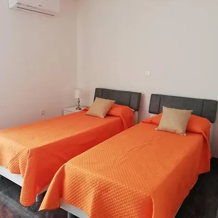 Central, Fully Equipped Modern Apartment - 2 L-Imgarr Exterior photo