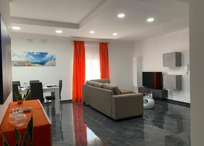 Central, Fully Equipped Modern Apartment - 2