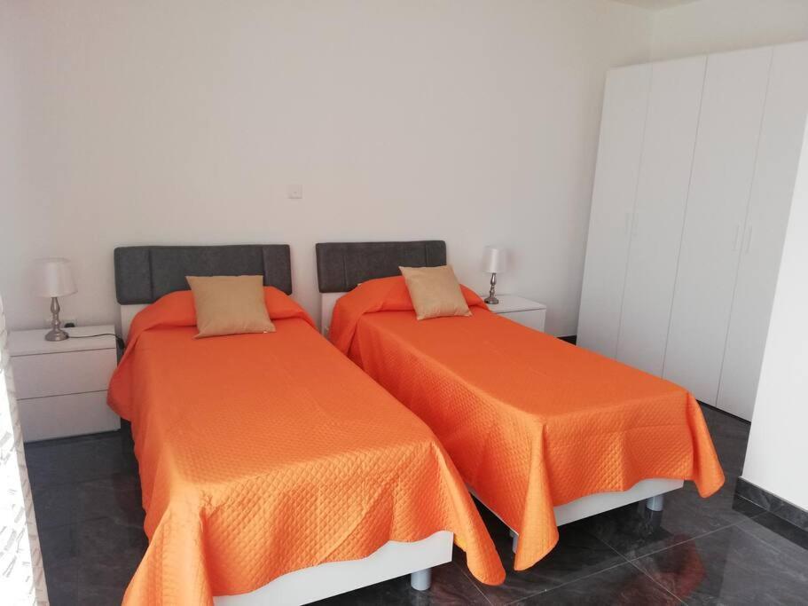 Central, Fully Equipped Modern - 2 Apartment