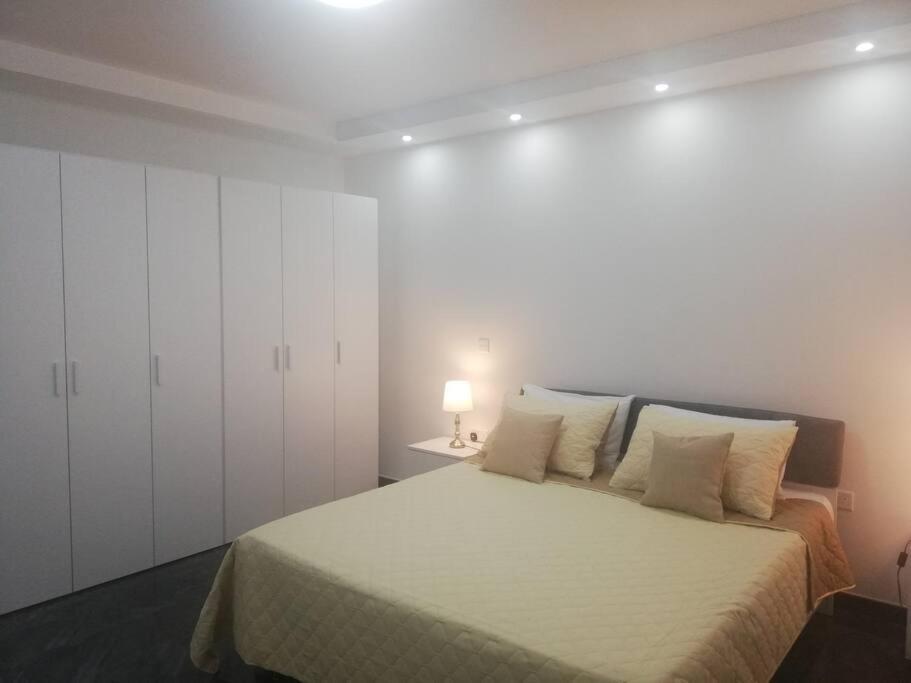 Central, Fully Equipped Modern - 2 Appartement L-Imgarr